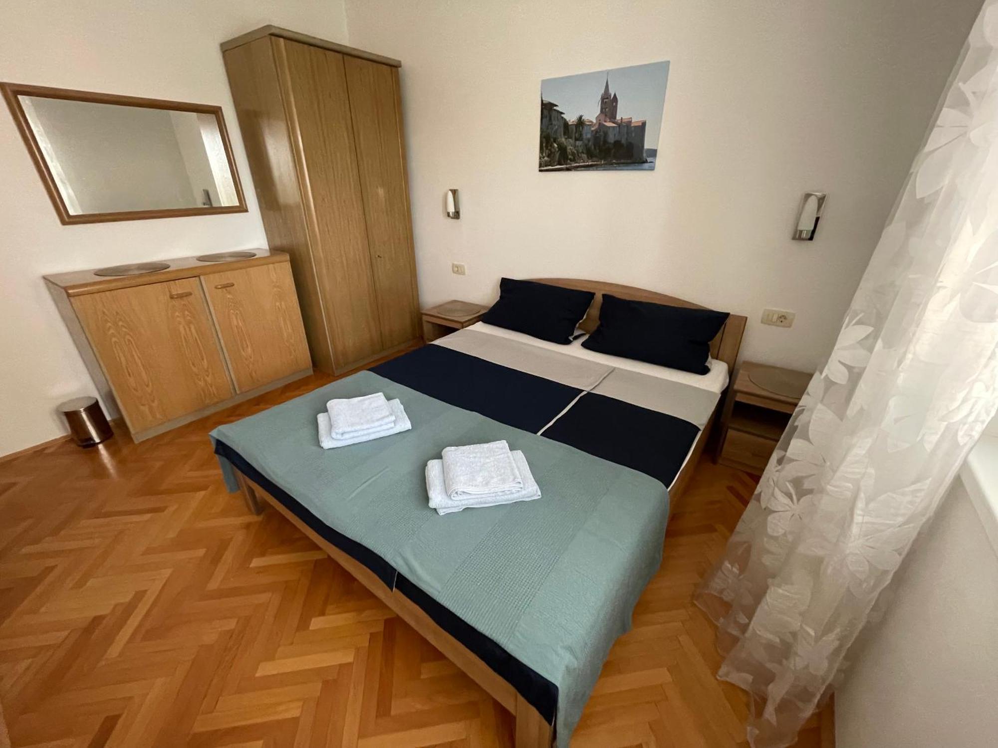 Superior Rooms Sea Side View Rab Town Esterno foto