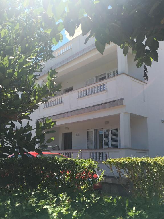 Superior Rooms Sea Side View Rab Town Esterno foto